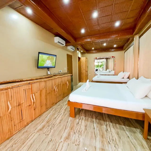 غرفة رباعية بإطلالة على البحر، Kaiyana Boracay Beach Resort 1/10