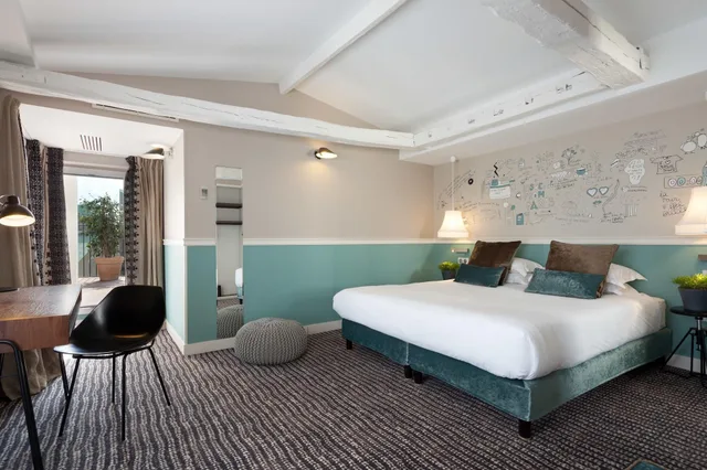 Panorama، Hotel Des 3 Poussins 2/4