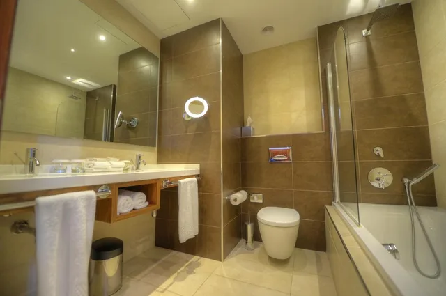 غرفة قياسية بشرفة، Radisson Blu Resort Malta St Julians 3/3
