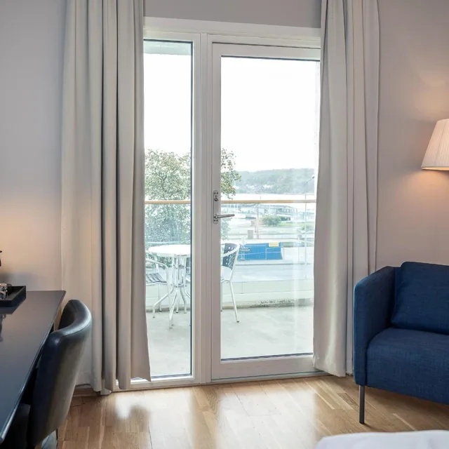 غرفة ديلوكس بسرير كينج، Quality Hotel Grand Larvik 3/3