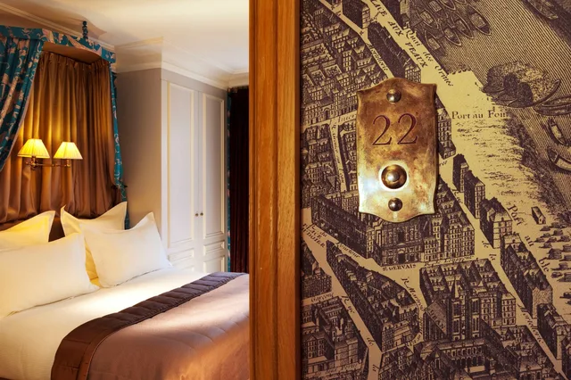 Classic, Double Bed, Hotel De Buci 9/10