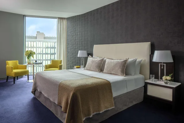 غرفة ديلوكس مفردة بسرير مزدوج، Anantara The Marker Dublin Hotel 1/5