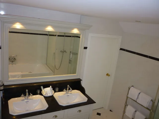 Deluxe, Double Bed, Park Hotel Brussels 3/5