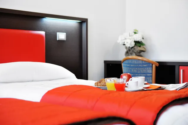 غرفة قياسية رباعية بأربعة أسرّة، Hotel Al Corso 1/4