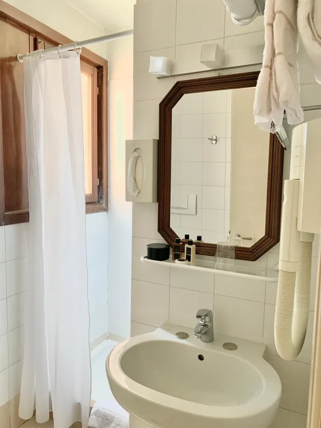 غرفة مفردة بإطلالة على القناة، Hotel La Calcina 9/12