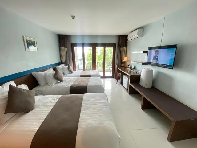 Superior, Triple, Siam Triangle Hotel 1/1
