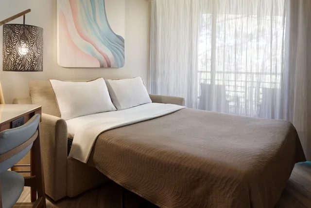Room, King Bed, with View, Balcony, The Westin Hilton Head Island Resort and Spa 2/7