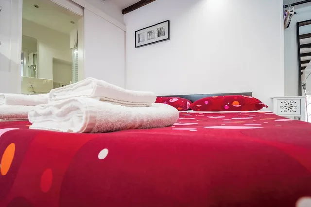 شقة بسرير مزدوج وسرير فردي بإطلالة على المدينة بغرفة نوم واحدة لذوي الإعاقة، Nice Studio in Trastevere 2/10