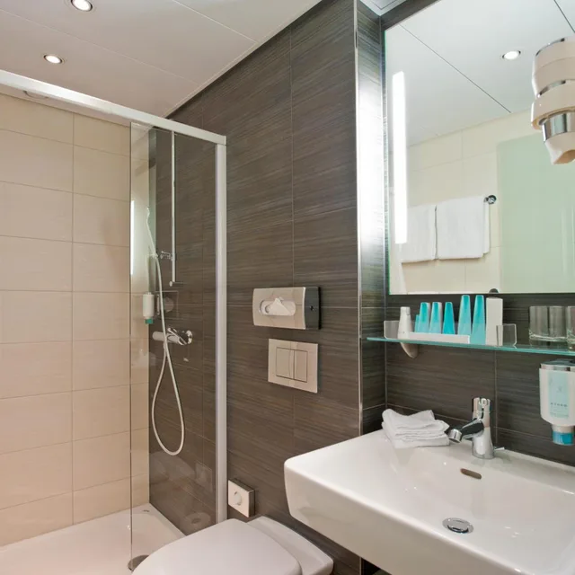 غرفة بسرير كينج، Sternen Oerlikon Hotel 6/8