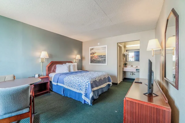 غرفة بسرير كوين للمدخنين، Ozark Junction Inn 5/7