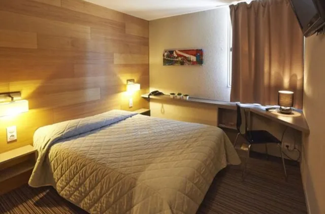 غرفة كلاسيكية بسريرين منفصلين، Citotel Les Alizes 1/3