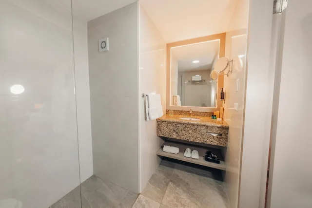 غرفة بزنس بسرير كوين وسرير فردي، La Quinta by Wyndham Quito 10/10