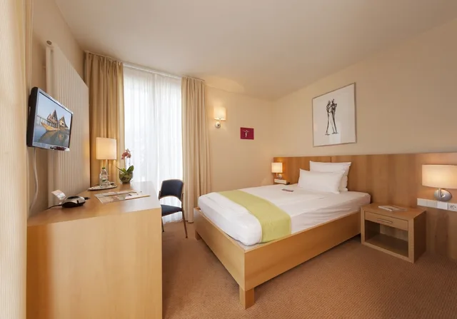 غرفة مفردة بسرير فردي، Hotel St. Elisabeth 1/2