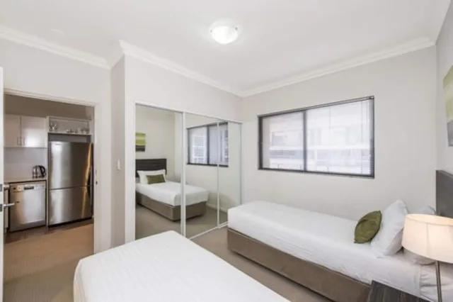 غرفة بسريرين كوين بغرفتي نوم بإطلالة، Dolphin Quay Apartments 2/7