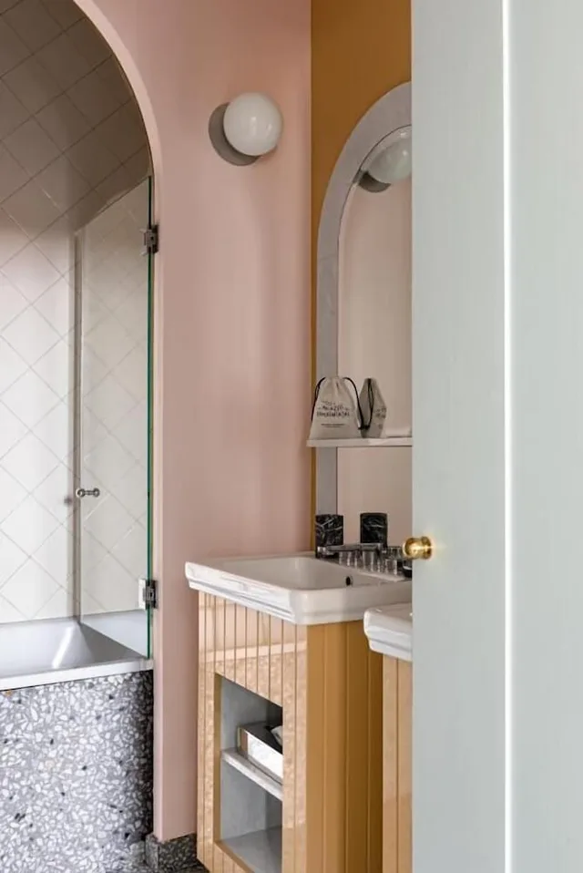 غرفة كلاسيكية بسرير مزدوج، Il Palazzo Experimental 3/3