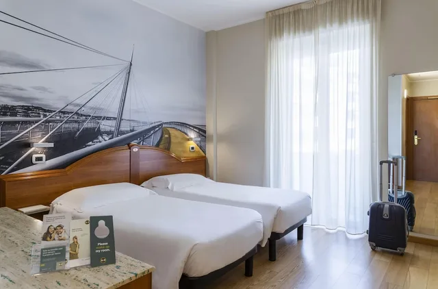 غرفة بسرير مزدوج لذوي الإعاقة، B&B Hotel Pescara 1/4
