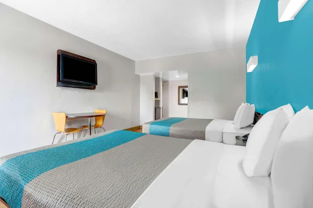 غرفة رباعية بسرير مزدوج، Motel6 Jacksonville, NC 5/10