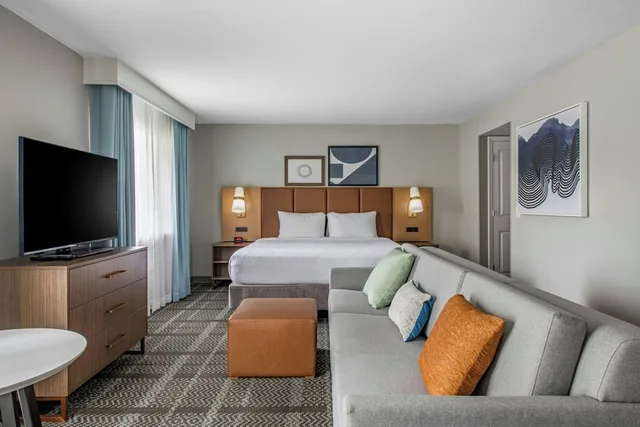 Studio, King Bed, Golf Course View, Kitchen, Accessible, Residence Inn Oxnard River Ridge 4/6