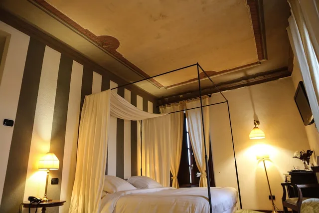 غرفة كلاسيكية ثلاثية بسرير مزدوج وسرير فردي، Hotel Tenimento Al Castello 4/7