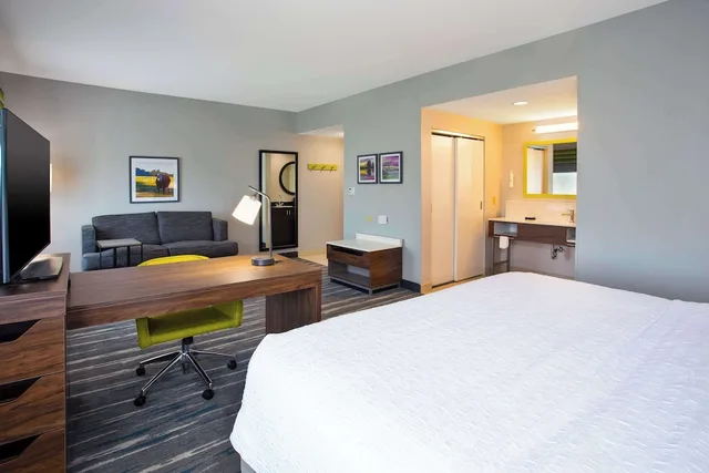 استوديو بسرير كينج مع أريكة لذوي الإعاقة، Hampton Inn & Suites Athens-I-65 (Huntsville Area) 2/10