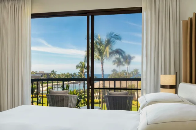 2 Queen Beds, Ocean View, Accessible, Hilton Waikoloa Village 1/5