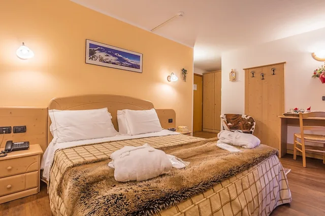Classic, Twin Beds, Hotel Lo Scoiattolo 2/6