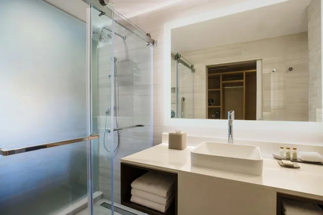 غرفة بسريرين كوين، Renaissance St Augustine Historic Downtown Hotel 7/9