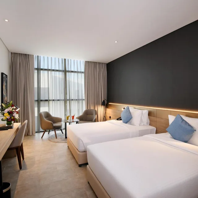 Executive, Double Bed, Beach Walk Hotel 4/10