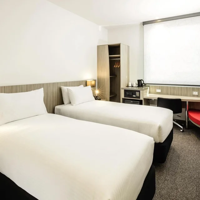 غرفة سوبيريور بسرير فردي، Ibis Mackay 1/10