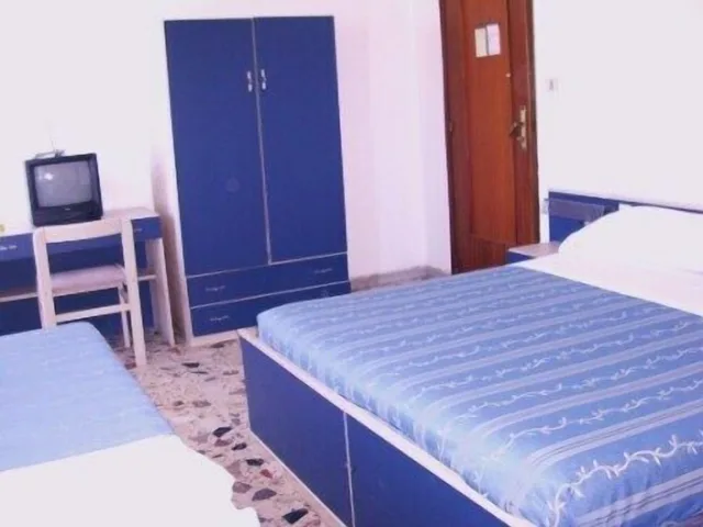 غرفة بسرير كوين، Piccolo Hotel 1/5
