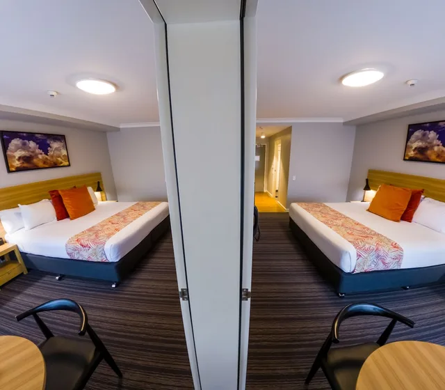 غرفة متصلة بأربعة أسرّة وسرير كينج، Potters Boutique Hotel 2/5