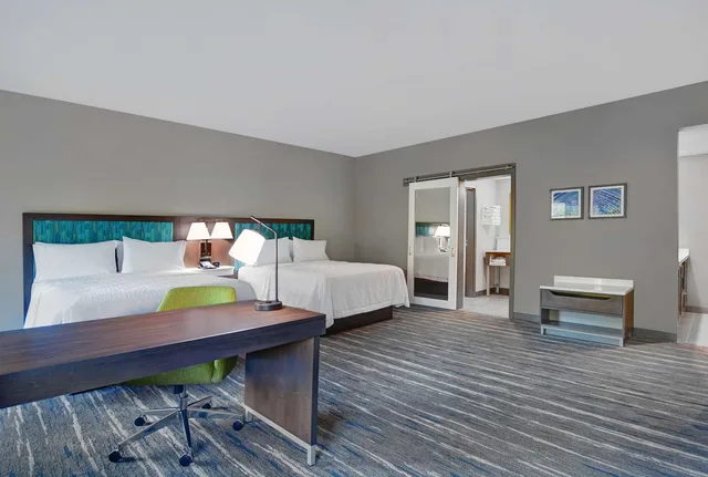 جناح استوديو بسريرين كوين، Hampton Inn Suites Macclenny I 10 1/6