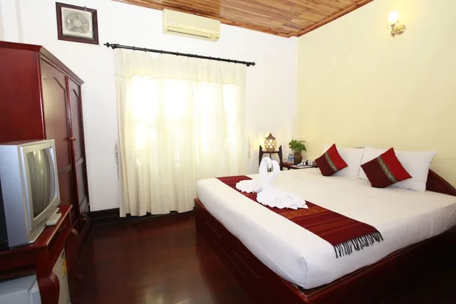 غرفة قياسية بسرير مزدوج، Vangsavath Hotel 2/4