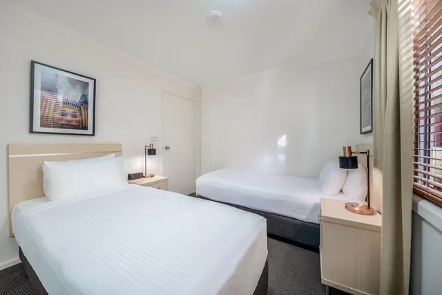 2 Bedrooms, Executive, Apartment, City View, Two Story، Oaks Sydney Goldsbrough Suites 10/20