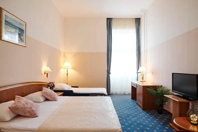 غرفة عائلية بإطلالة على البحر، Hotel Lovran 6/10