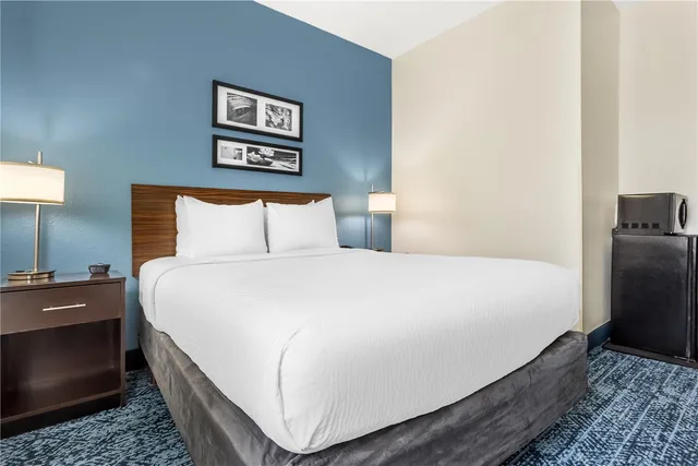 غرفة بسرير كوين لذوي الإعاقة، Sleep Inn Missoula 2/5