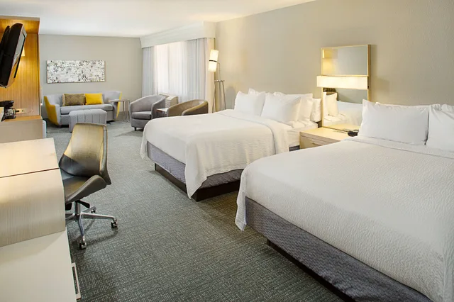 غرفة بسريرين كوين، COURTYARD BY MARRIOTT SACRAMENTO MIDTOWN 4/10
