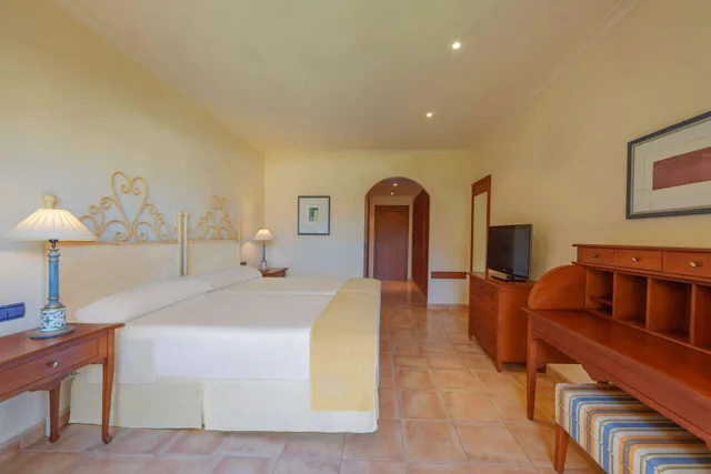 غرفة بسرير مزدوج بشرفة، La Quinta Menorca by PortBlue Boutique - Adults Only 2/3