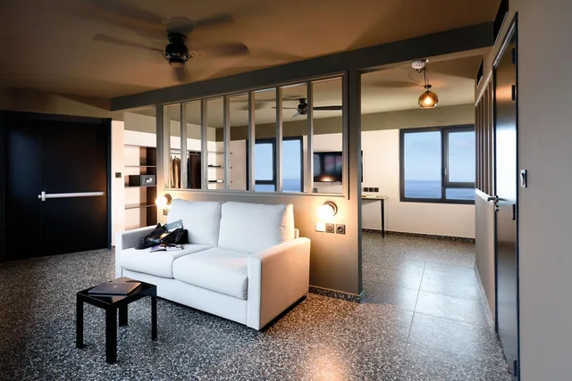 Dina, Suite, Double Bed، Dina Morgabine Saint Denis 3/4