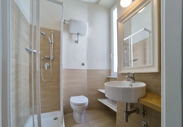Executive, Triple, Twin Beds, Hotel Touring Wellness Beauty 3/6