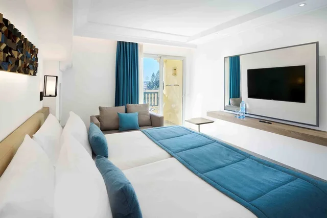 غرفة بريميوم مزدوجة بإطلالة على المسبح، Royal Kenz Thalasso & SPA 3/4