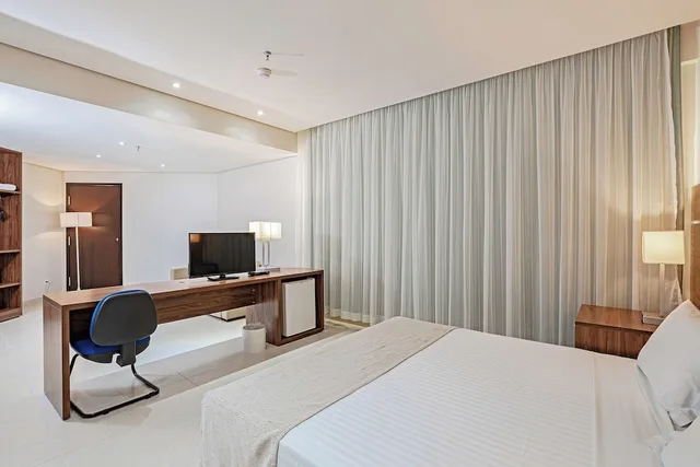 غرفة ديلوكس بسرير كينج مع أريكة، Slaviero Hotel Porto Velho 1/10