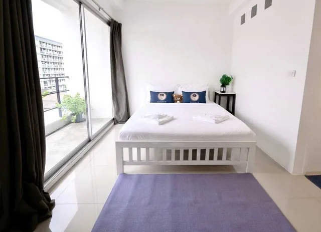 غرفة ديلوكس مزدوجة، RQ Bangkok Sukhumvit 50 by Collection O 3/3