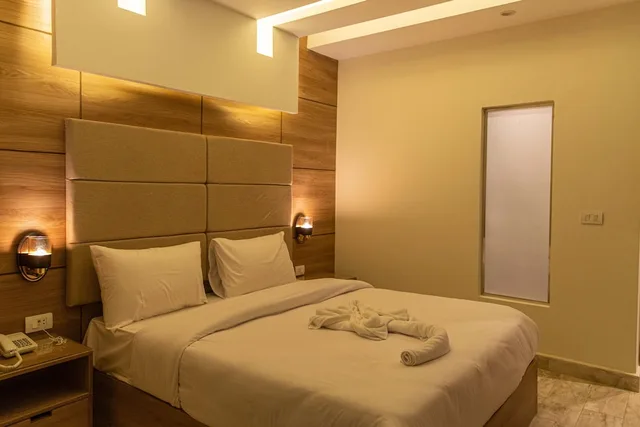 Room, Queen Bed, Pyramids View, Balcony، Nine Pyramids View Hotel 1/7