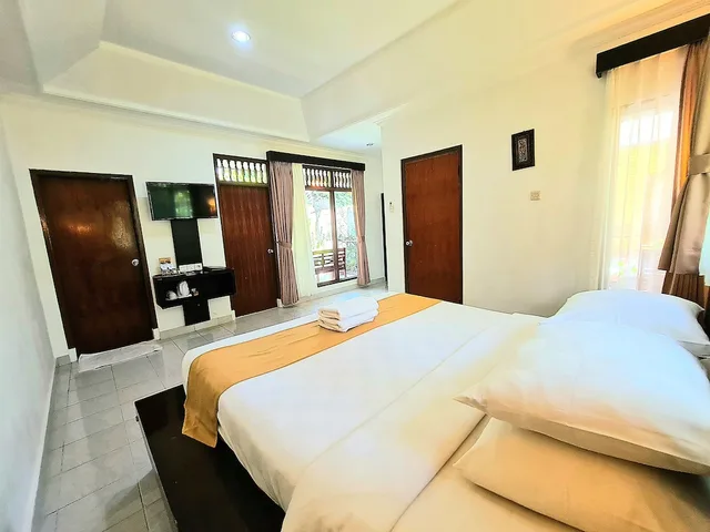 كوخ سوبيريور بسرير كينج، Satriya Cottage 2/5