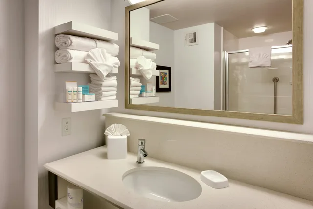 استوديو بسرير كينج، Hampton Inn Salt Lake City-Downtown 3/4