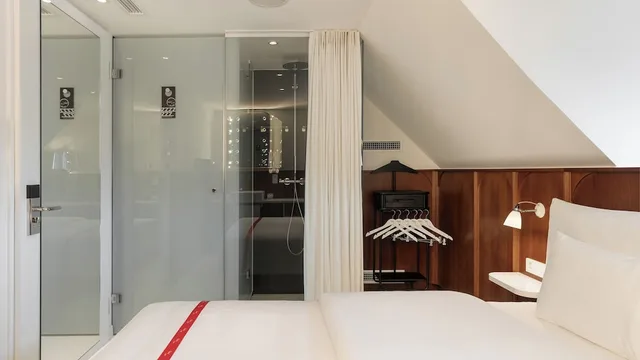 Ruby, Select, Queen Bed، Ruby Mimi Hotel Zurich 2/3
