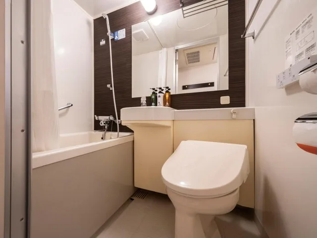 غرفة بسرير مزدوج، APA Hotel & Resort Tokyo Bay Shiomi 2/2
