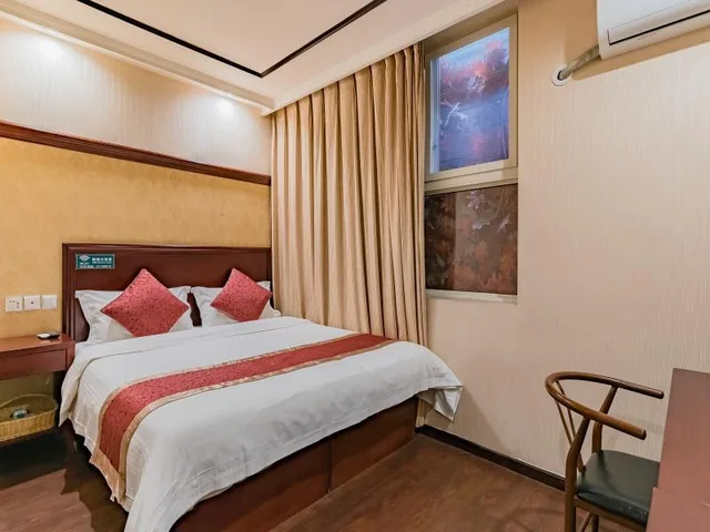 غرفة قياسية بسرير مزدوج، GreenTree Inn Beijing Yuegezhuang Hotel 2/2