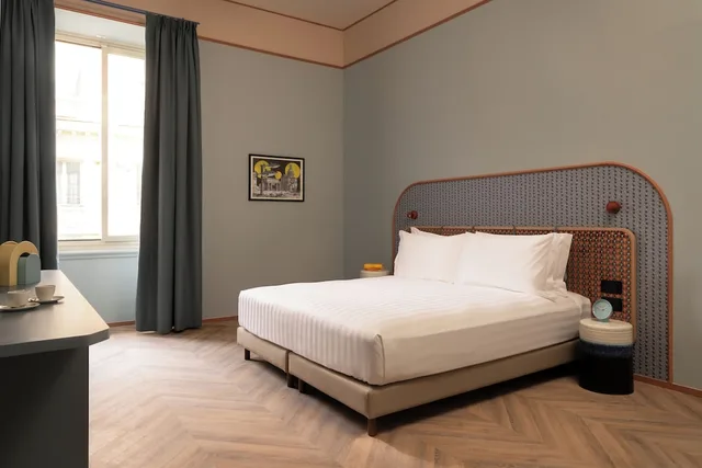 غرفة سوبيريور بسرير كينج بشرفة، Cloud 7 hotel Roma 1/2